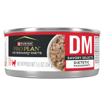 A can of Purina Pro Plan Veterinary Diets DM Diabetic Management Savory Selects wet cat food.