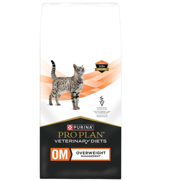 A bag of Purina Pro Plan Veterinary Diets OM Overweight Management dry cat food.