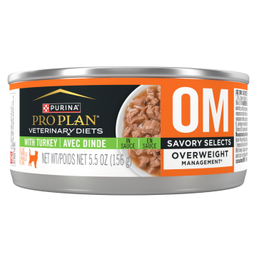 A can of Purina Pro Plan Veterinary Diets OM Overweight Management Savory Selects Turkey wet cat food.