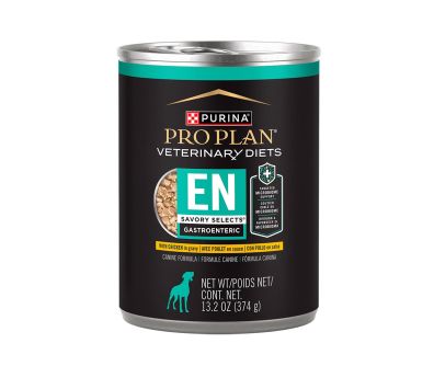 A can of Purina Pro Plan Veterinary Diets EN Savory Selects Gastroenteric chicken in gravy wet dog food.